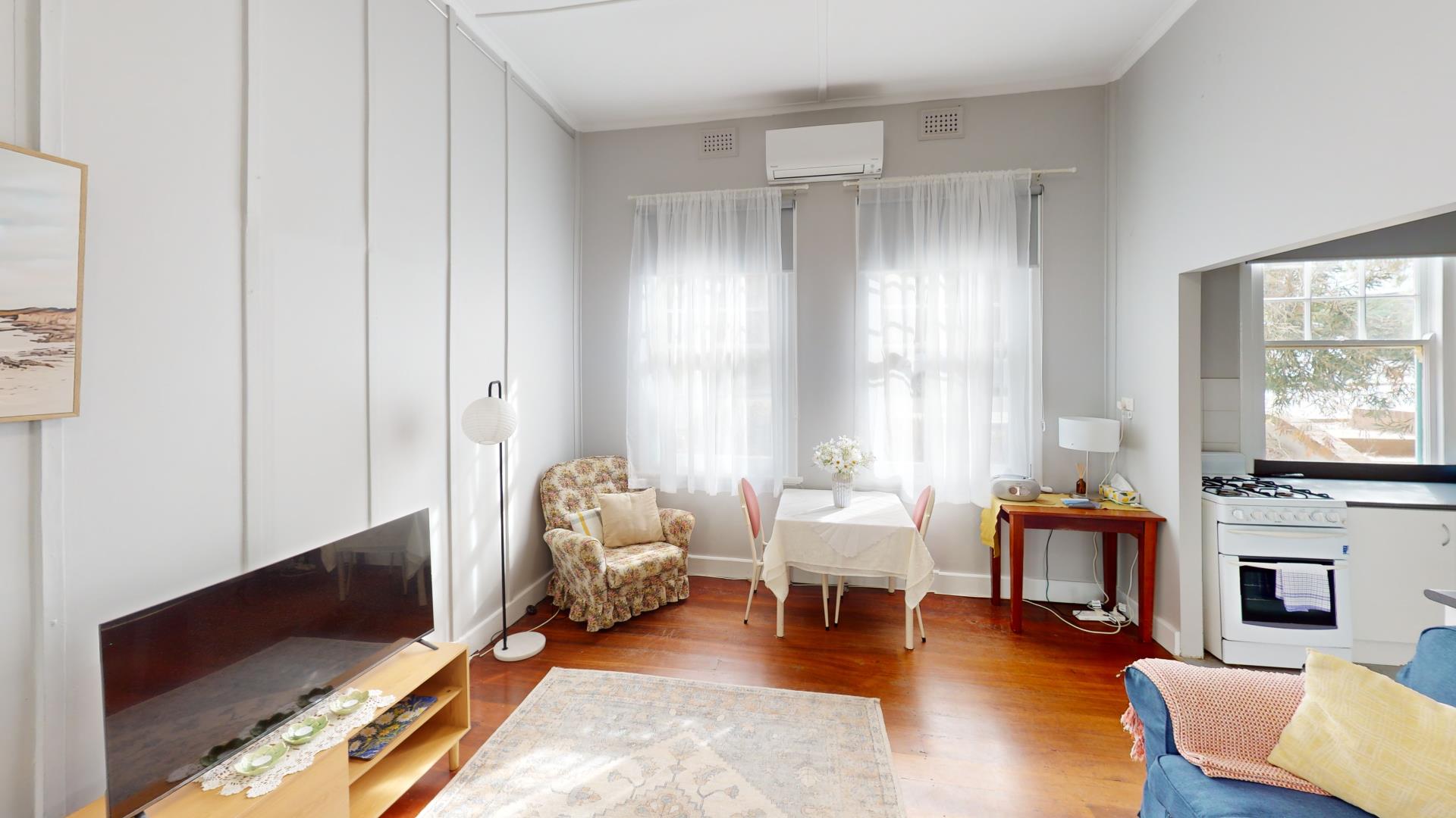 Virtual Tour - Cottage Accommodation (Artist in Residence) Image